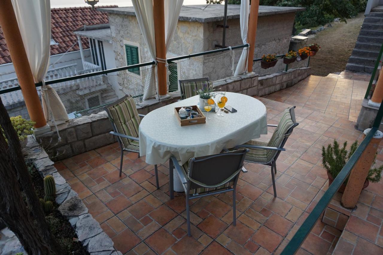 Holiday House Terezija Baška Voda Екстериор снимка