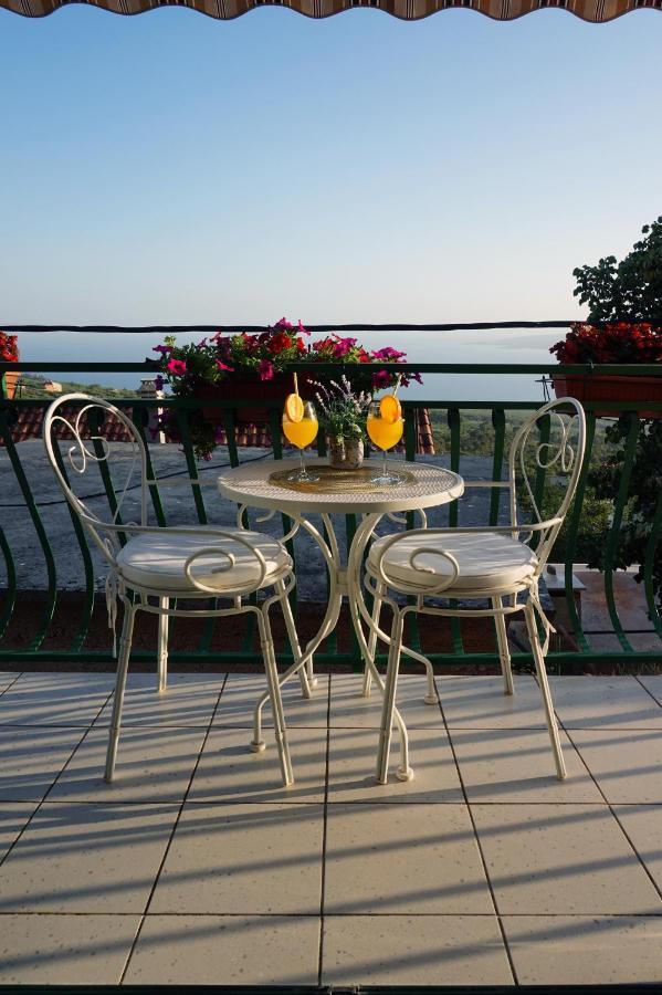 Holiday House Terezija Baška Voda Екстериор снимка