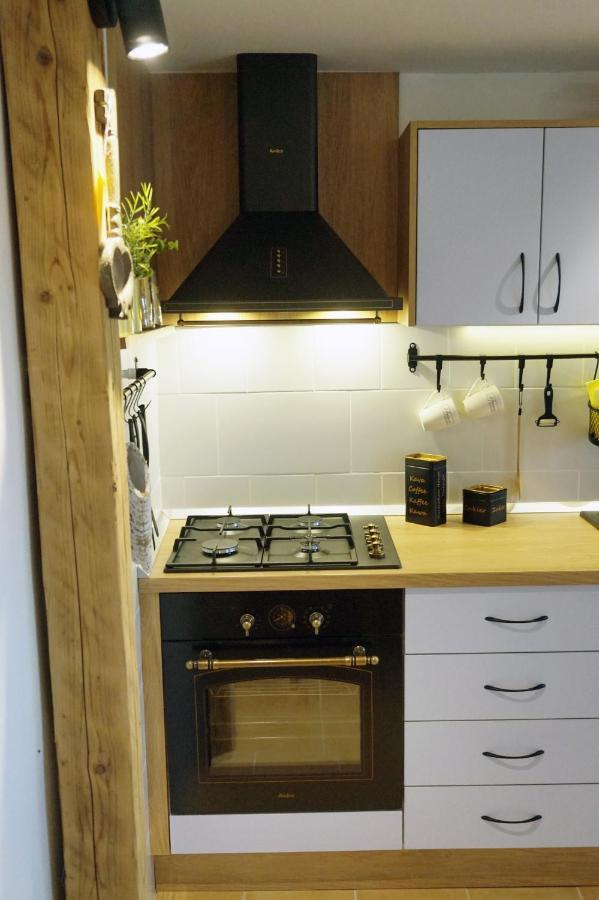 Holiday House Terezija Baška Voda Екстериор снимка